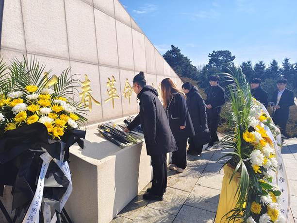 6fd1b7e8d78a5a5357a99c7d2691c3df